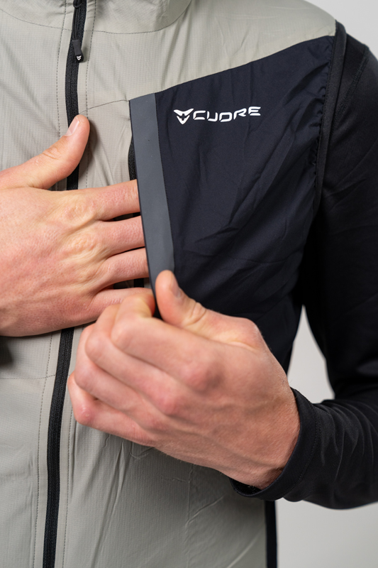 cuore-mens-primaloft-evolve-vest51-1.jpg