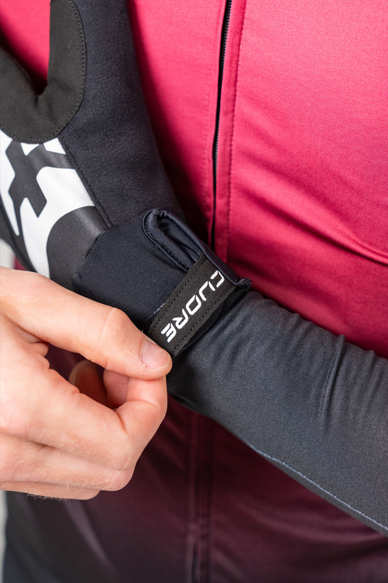 cuore-unisex-active-shield-glove-4-1.jpg