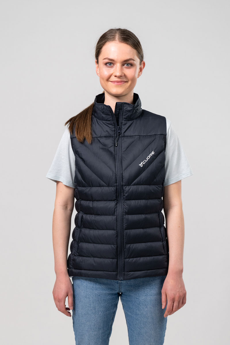 cuore-womens-lifestyle-primaloft-vest30-1.jpg