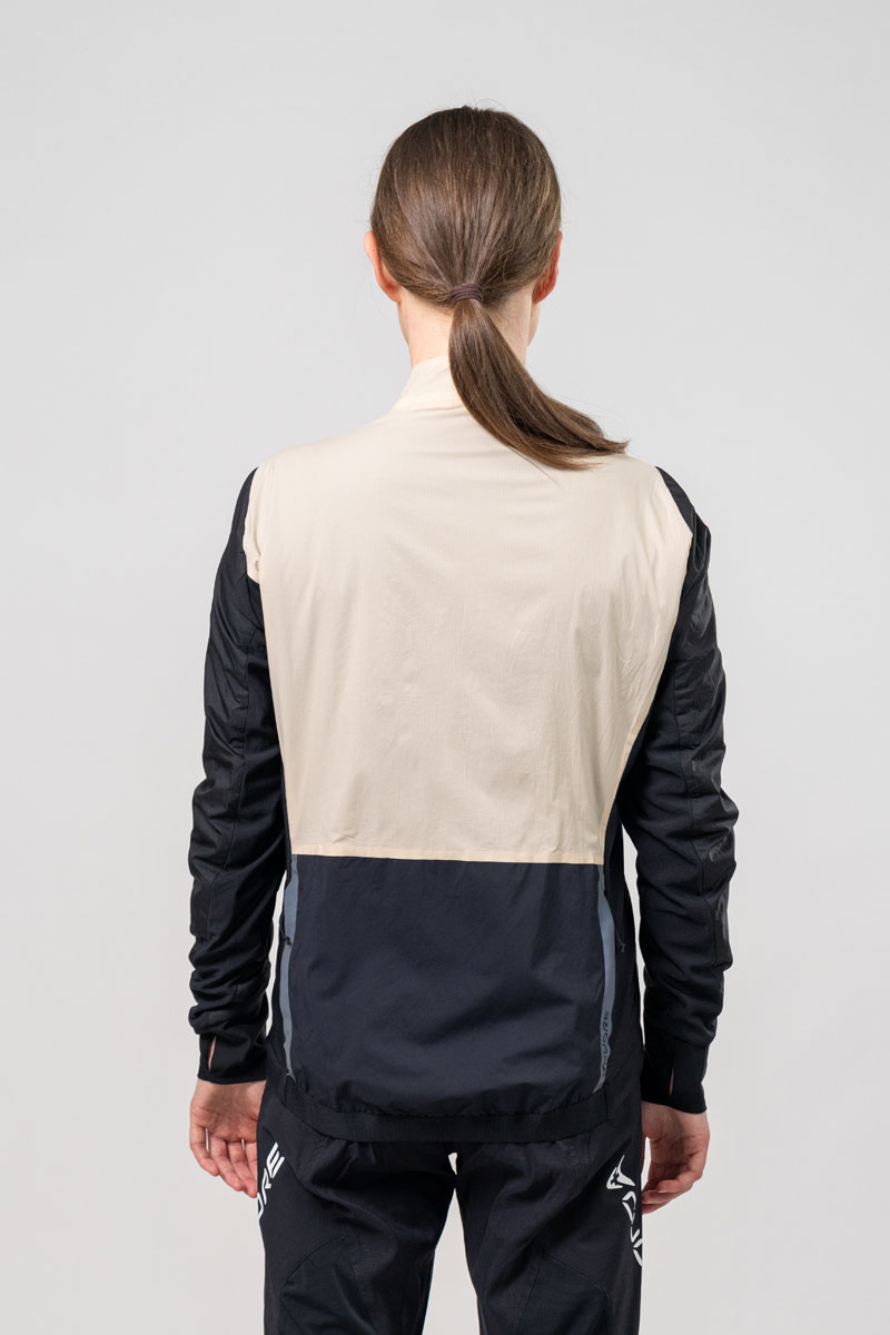 cuore-womens-primaloft-evolve-jacket76-1.jpg
