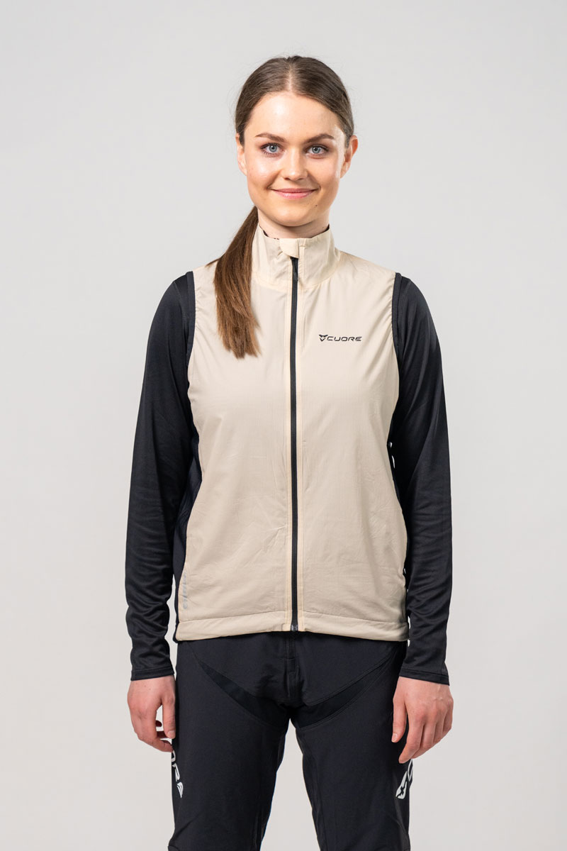 cuore-womens-primaloft-evolve-vest-black62-1.jpg