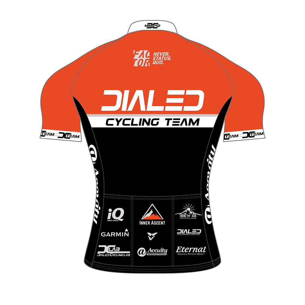 dialed-cycling-b-51k0037-back.jpg