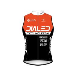 dialed-cycling-s-63-0030-wmn-pkt-front.jpg